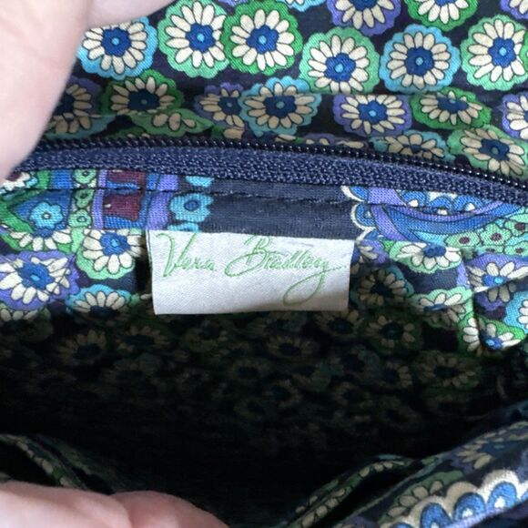 Quilted Mini Crossbody Name Brand Purse In Blues & Greens 6”X8” Outside Pockets - Picture 7 of 8
